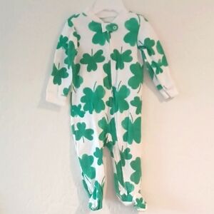 Carter's Green Clover Baby Sleeper St Patrick's Size 9 Months